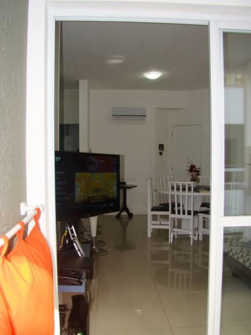 Deixe A Energia Fluir E Contaminar Suas Ferias. Apartment Florianopolis Exterior photo